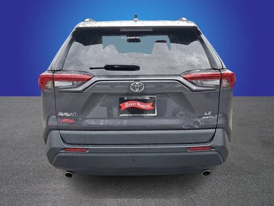 2020 Toyota RAV4 LE