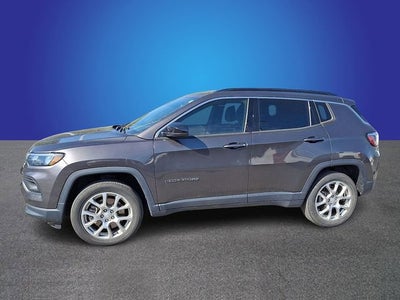 2023 Jeep Compass Latitude Lux