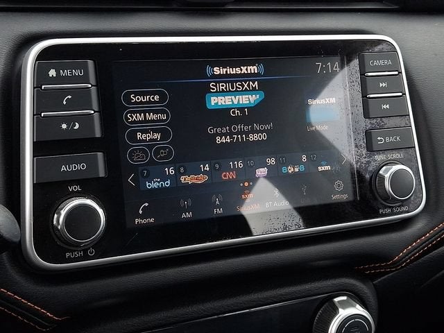 2022 Nissan Versa SR