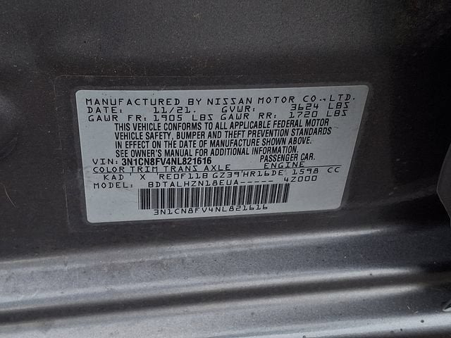 2022 Nissan Versa SR