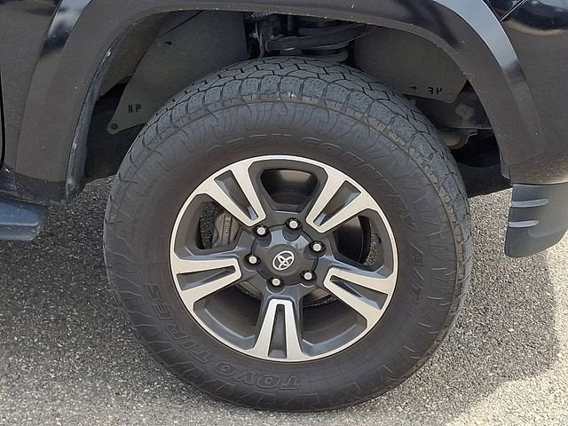 2021 Toyota Tacoma 4WD SR5