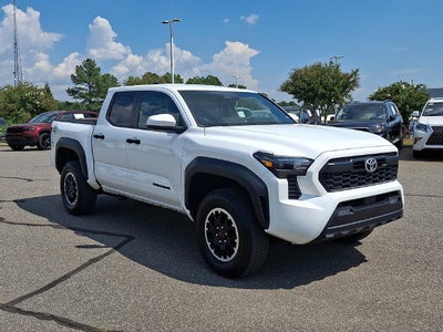 2025 Toyota Tacoma 4WD SR