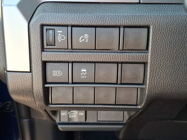 2025 Toyota Tacoma 4WD SR