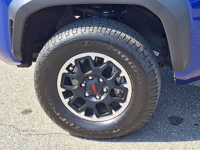 2025 Toyota Tacoma 4WD SR
