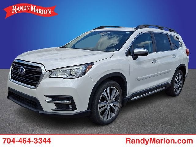 2019 Subaru Ascent Touring's photo
