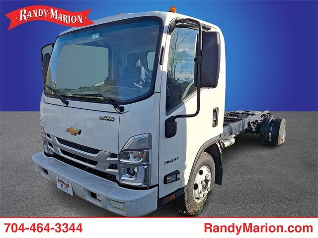 2024 Chevrolet Low Cab Forward 3500 Base