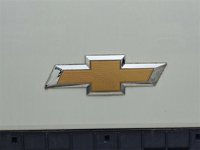2023 Chevrolet Low Cab Forward 3500 Base
