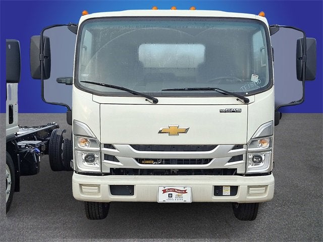 2024 Chevrolet Low Cab Forward 4500 Base