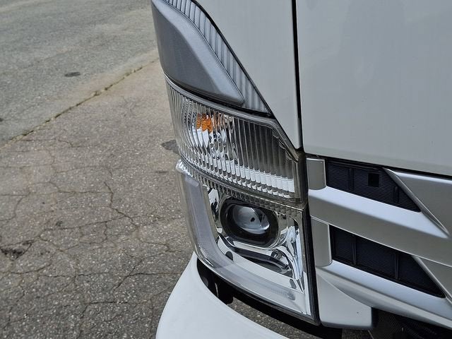 2024 Chevrolet Low Cab Forward 4500 HG Base