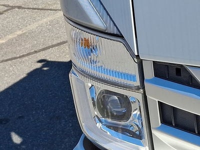 2024 Chevrolet Low Cab Forward 4500 HG Base