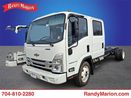 2025 Chevrolet Low Cab Forward 5500 XG Base