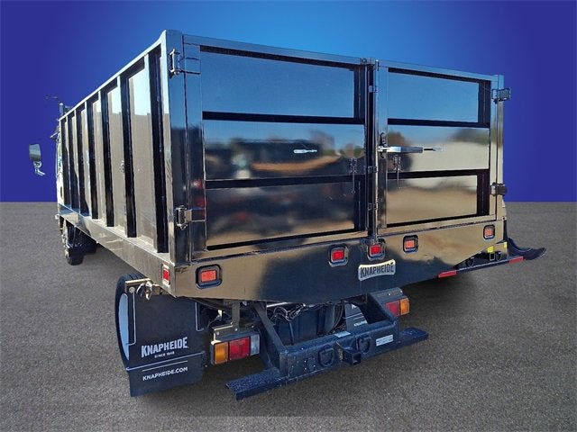 2025 Chevrolet Low Cab Forward 5500 XG Base