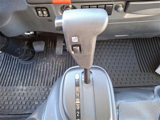 2025 Chevrolet Low Cab Forward 5500 XG Base