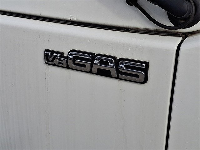 2025 Chevrolet Low Cab Forward 5500 XG Base