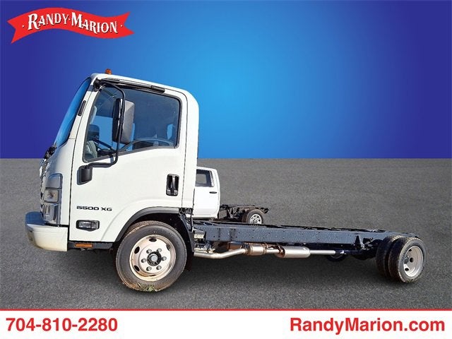 2024 Chevrolet Low Cab Forward 5500 XG Base