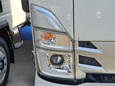 2025 Chevrolet Low Cab Forward 5500 XG Base