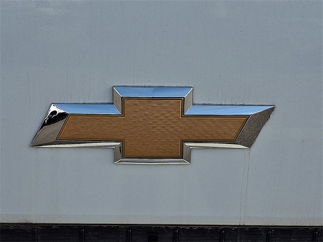 2025 Chevrolet Low Cab Forward 5500 XG Base