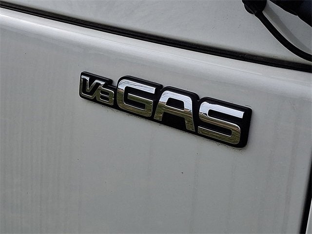 2025 Chevrolet Low Cab Forward 5500 XG Base