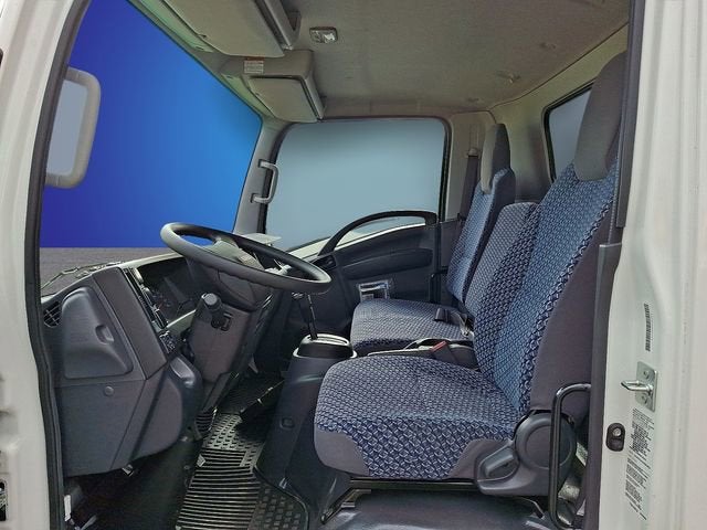 2025 Chevrolet Low Cab Forward 5500 HG Base