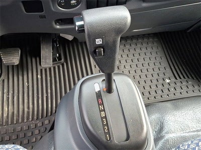 2025 Chevrolet Low Cab Forward 5500 HG Base