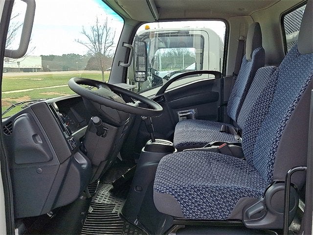 2025 Chevrolet Low Cab Forward 5500 HG Base