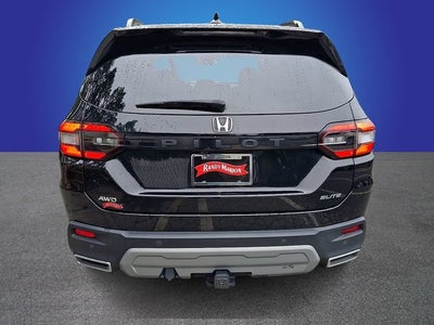 2023 Honda Pilot Elite
