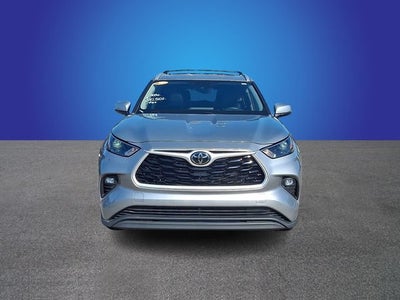 2024 Toyota Highlander LE
