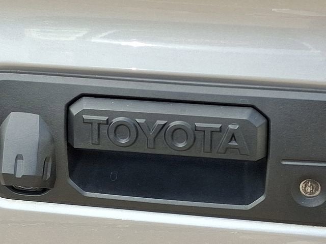 2021 Toyota Tacoma 2WD SR