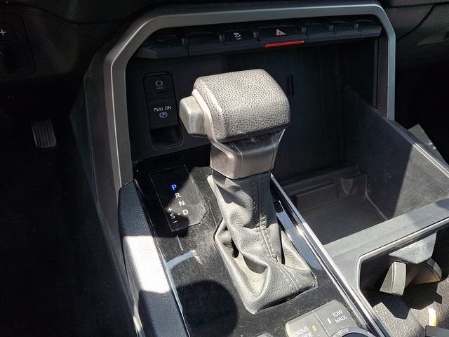 2024 Toyota Tundra 4WD SR5