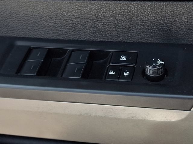 2024 Toyota Tundra 4WD SR5