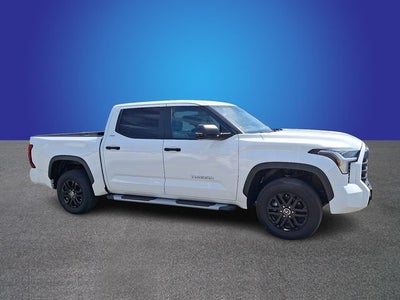 2024 Toyota Tundra 4WD SR5