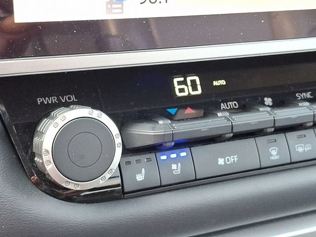 2023 Toyota Tundra 4WD Platinum Hybrid