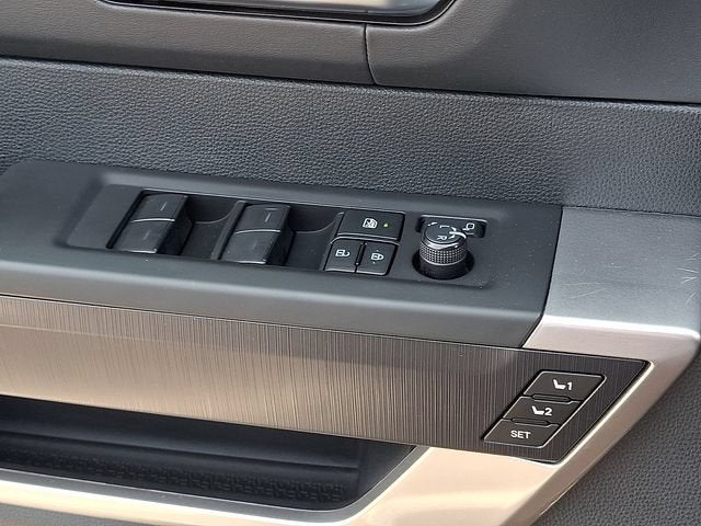 2023 Toyota Tundra 4WD Platinum Hybrid