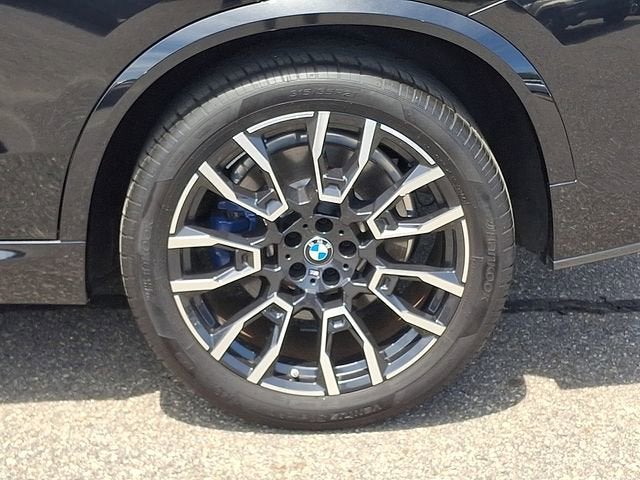 2025 BMW X5 M60i