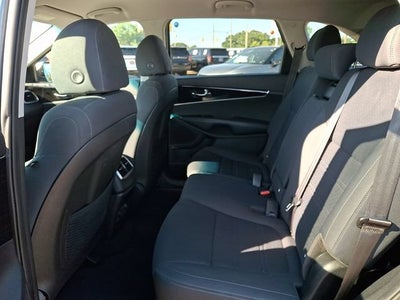 2020 Kia Sorento LX V6