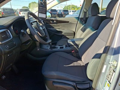 2020 Kia Sorento LX V6