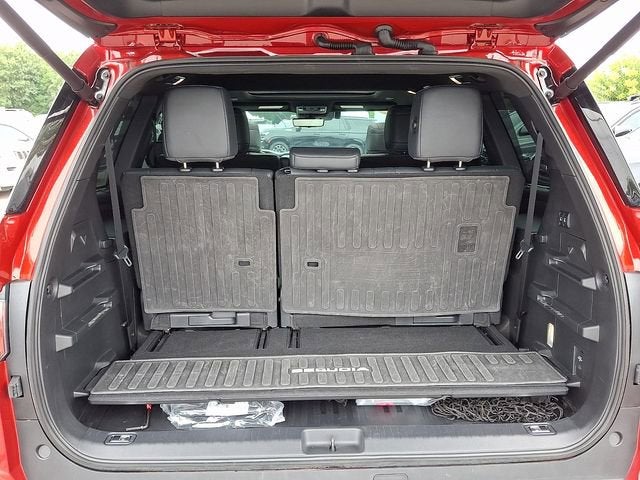 2025 Toyota Sequoia SR5
