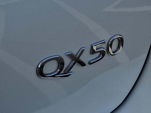 2016 INFINITI QX50 AWD 4DR