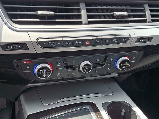 2019 Audi Q7 Premium Plus