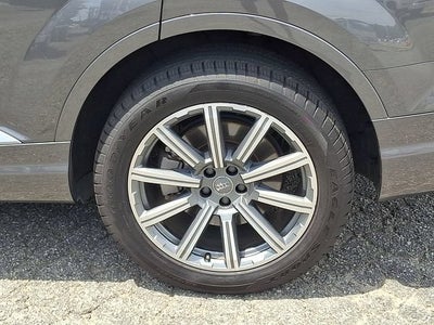 2019 Audi Q7 Premium Plus