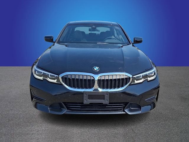 WBA5R7C5XKAJ82201