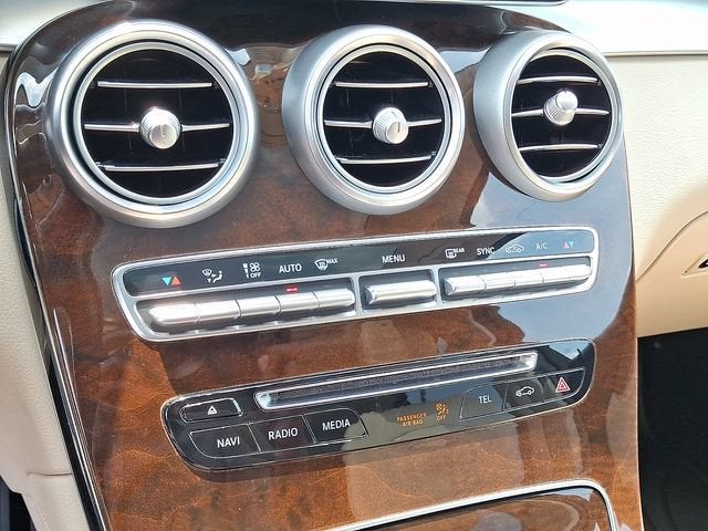 2017 Mercedes-Benz GLC GLC 300