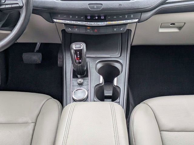 2019 Cadillac XT4 FWD Premium Luxury