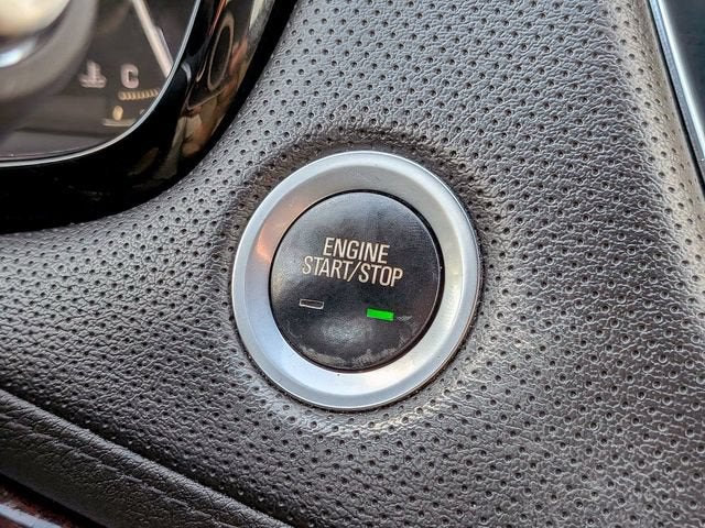 2018 Cadillac XT5 Luxury FWD