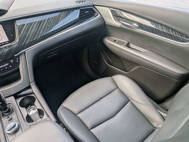 2023 Cadillac XT6 FWD Premium Luxury