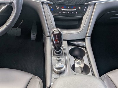 2023 Cadillac XT6 FWD Premium Luxury
