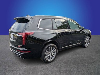 2025 Cadillac XT6 Premium Luxury