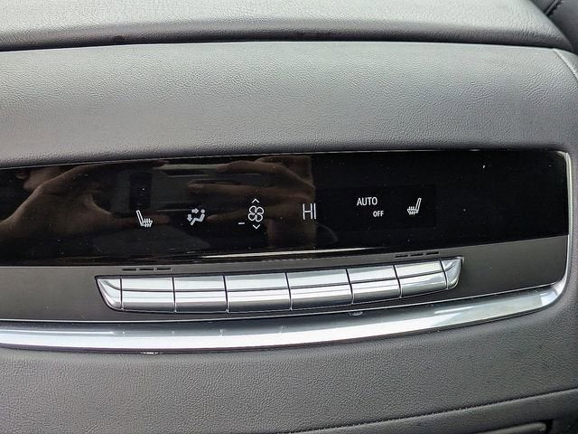 2024 Cadillac Escalade Sport