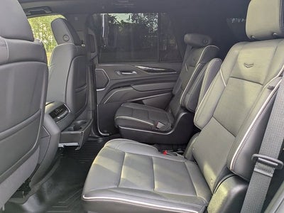 2024 Cadillac Escalade Sport