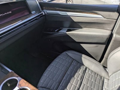 2025 Cadillac Escalade Sport Platinum